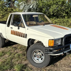1985 Toyota Pickup XtraCab SR5 4×4 5-Speed 1985 Toyota Pickup XtraCab SR5 4×4 5-Speed