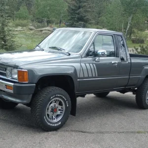 1988 Toyota Pickup XtraCab Deluxe 4×4 5-Speed 1988 Toyota Pickup XtraCab Deluxe 4×4 5-Speed