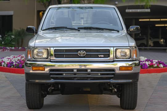1992 Toyota Pickup Deluxe 4x4 5-Speed Manual, ~64,800 Miles, 4WD, V6 Power