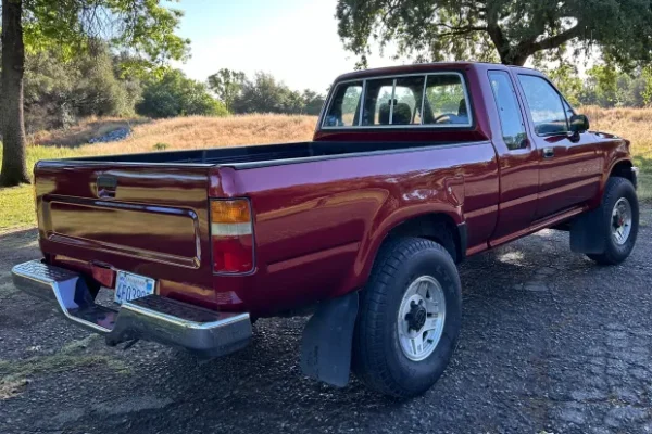 28-Years-Owned 1991 Toyota Pickup XtraCab Deluxe 4×4 5-Speed -2 28-Years-Owned 1991 Toyota Pickup XtraCab Deluxe 4×4 5-Speed