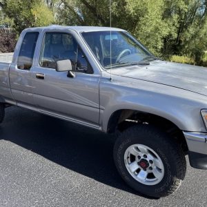 img_1661-4 1995 Toyota Pickup XtraCab Deluxe 4×4 5-Speed