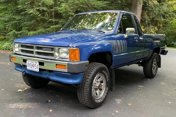 img_2113 1987 Toyota 4×4 Pickup Xtracab SR5 5-Speed